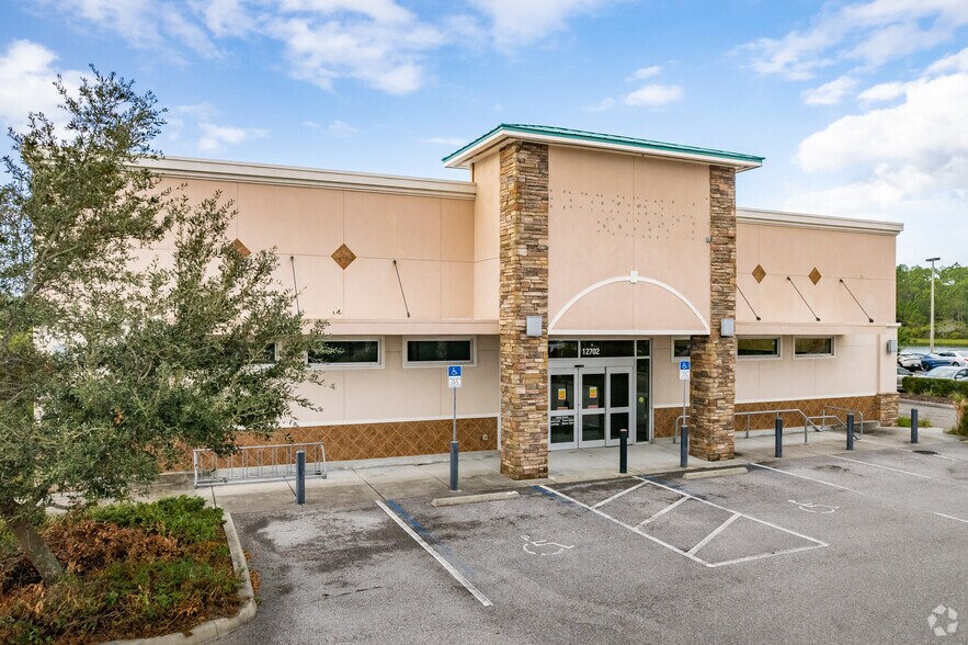 More Photos Of 12702 Race Track Rd, Tampa Freestanding For Lease
