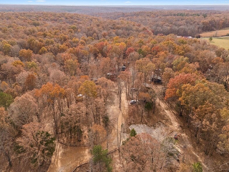 More Photos Of 3158 Summertown Hwy, Summertown Hotel For Sale