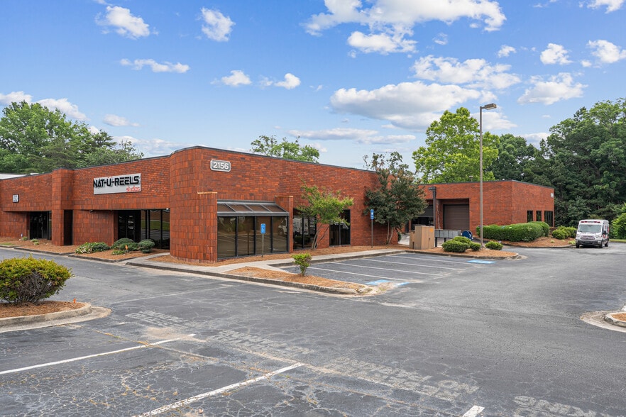 More Photos Of 2046 W Park Pl, Stone Mountain Unknown For Lease