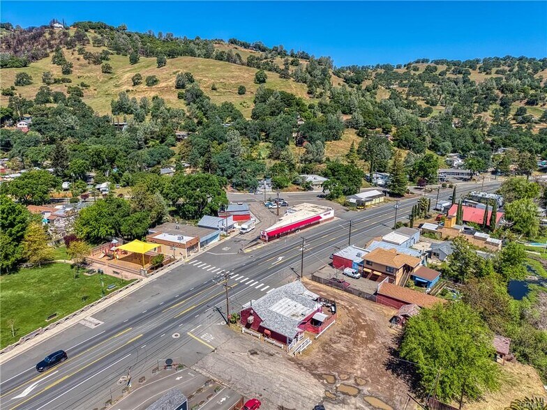 More Photos Of 12613 E Highway 20, Clearlake Oaks General Retail For Sale