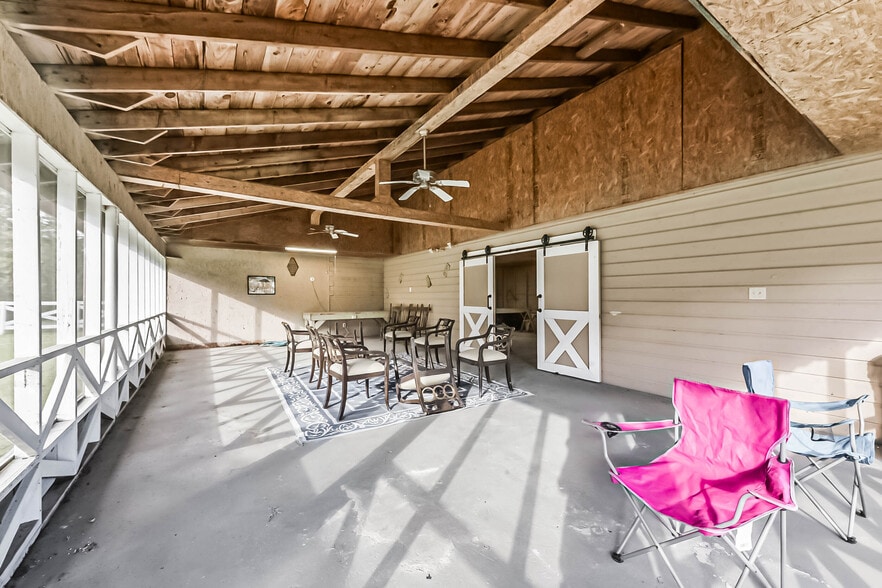 More Photos Of 1270 CR 2293, Cleveland Assisted Living For Sale