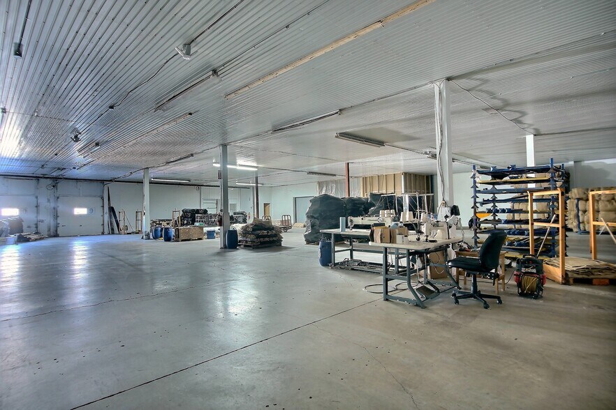 More Photos Of 200 Rue Michel-Lainé, Sherbrooke Industrial For Lease