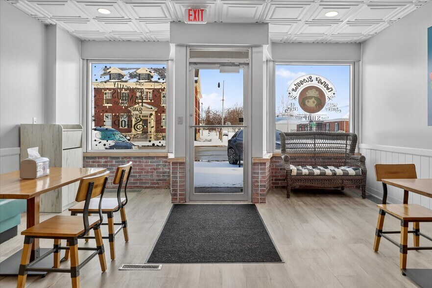 More Photos Of 135 E Main St, Woodville Storefront Retail Residential For Sale