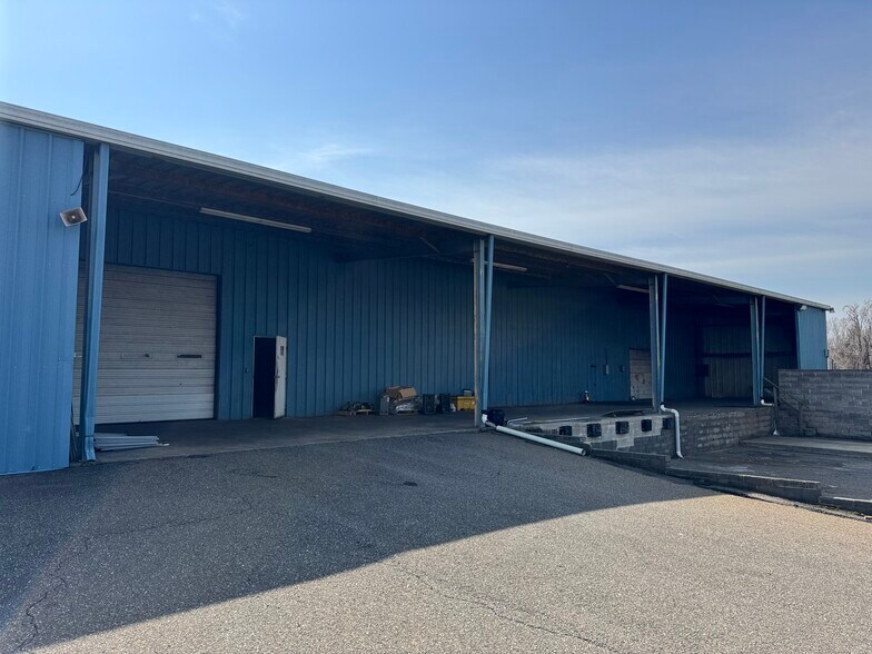 More Photos Of 1143 Airport Rd, Shelby Industrial For Lease