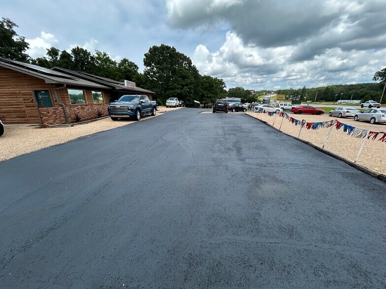 More Photos Of 4161 Hwy 62 SW, Mountain Home Restaurant For Sale