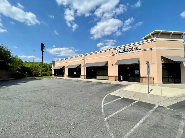 More Photos Of E Innes St, Salisbury Unknown For Lease