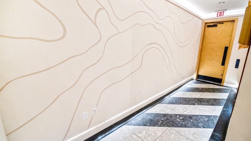 More Photos Of 5716 E 2nd St, Long Beach Restaurant For Sale