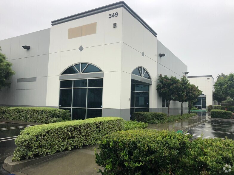 Primary Photo Of 349-353 W Grove Ave, Orange Warehouse For Lease