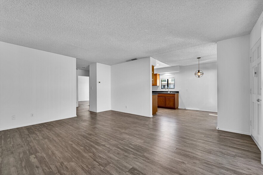 More Photos Of 1236 21st St, Santa Monica Apartments For Sale