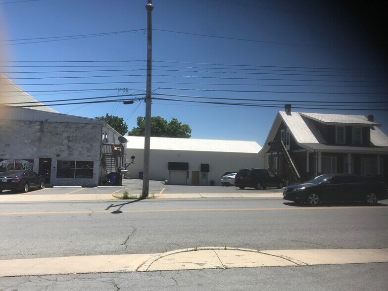 More Photos Of 1023 W Washington St, Hagerstown Warehouse For Lease