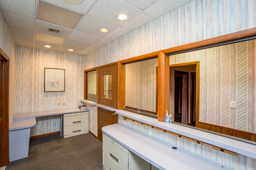 More Photos Of 329 Lincoln Hwy, Fairless Hills Warehouse For Sale