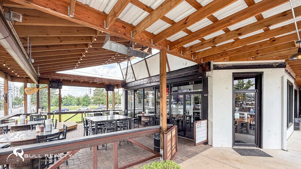 More Photos Of 350 SE Memorial Dr, Atlanta Restaurant For Sale