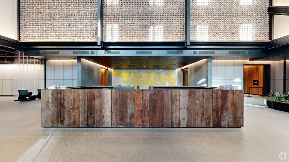 More Photos Of 300 Kent Ave, Brooklyn Office For Lease