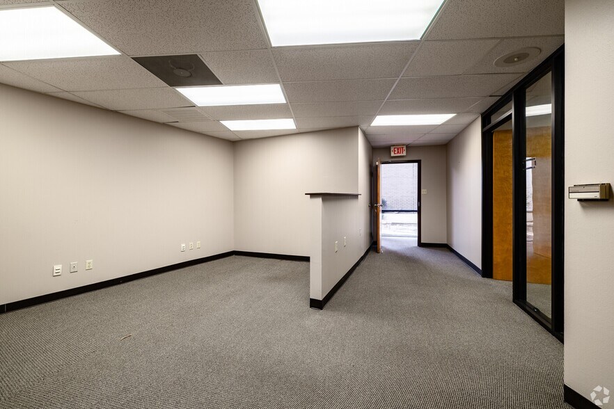 More Photos Of 4802 Texas Blvd, Texarkana Medical For Lease