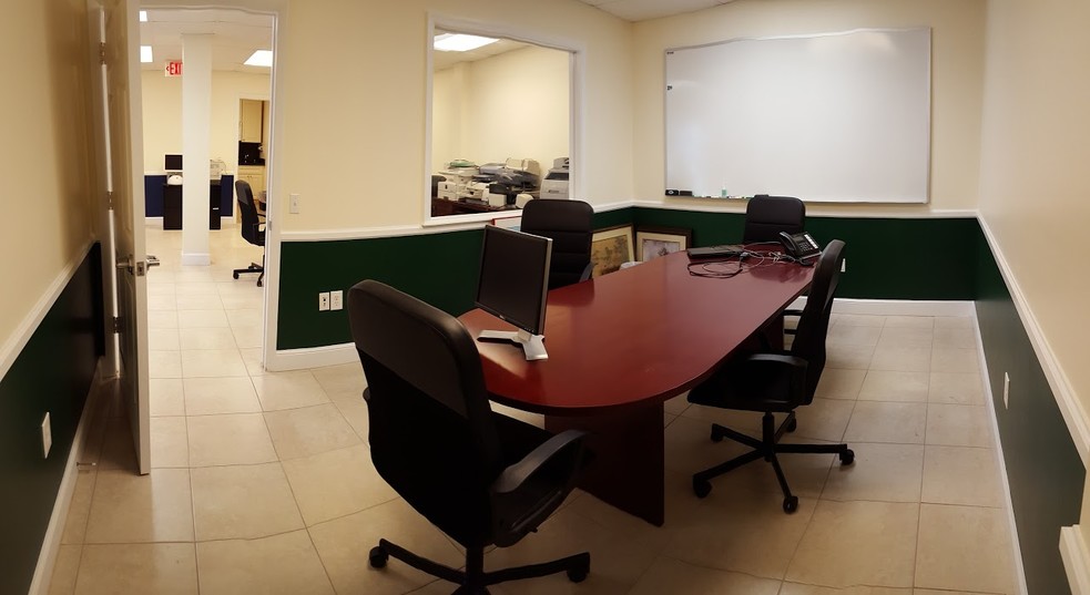 More Photos Of 1011-1039 NW 31st Ave, Pompano Beach Manufacturing For Lease