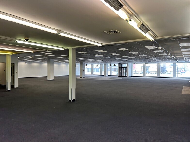 More Photos Of 4453-4455 N Harlem Ave, Norridge Unknown For Lease
