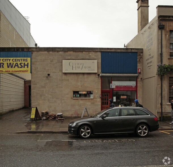 More Photos Of 12 James St W, Bath Storefront For Sale