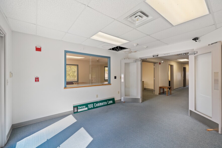 More Photos Of 100 Commerce Ln, Elma Distribution For Lease