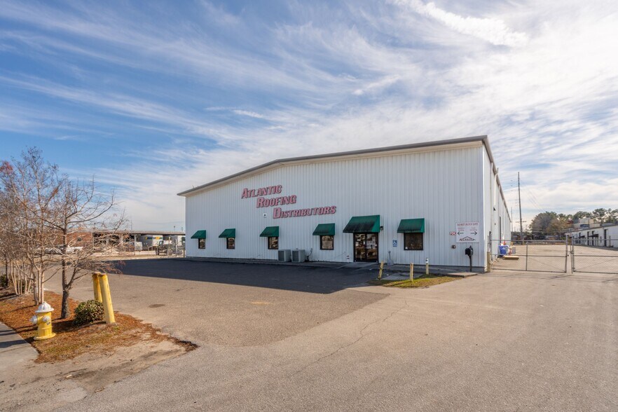 More Photos Of 3297 Pacific St, North Charleston Distribution For Lease