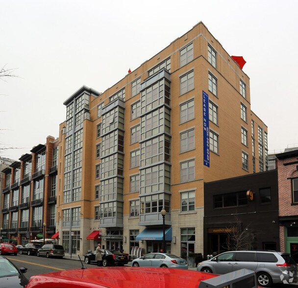 More Photos Of 1425 P St NW, Washington Apartments For Lease