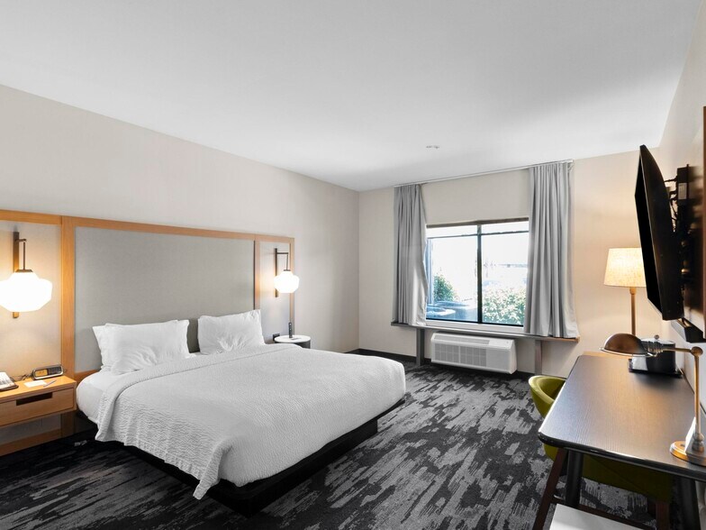More Photos Of One Camino del Rio, Virgin Hotel For Sale