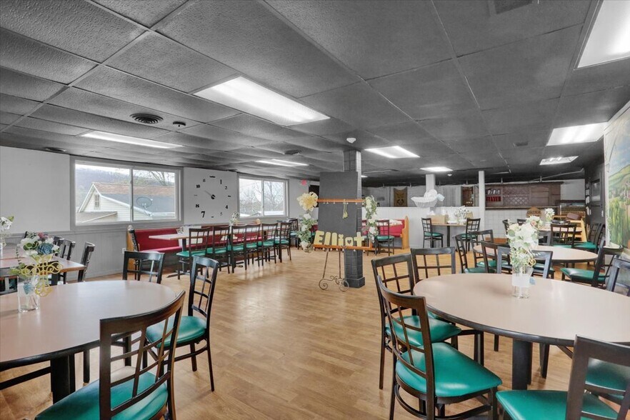 More Photos Of 16 Columbia Ave, Reading Restaurant For Sale