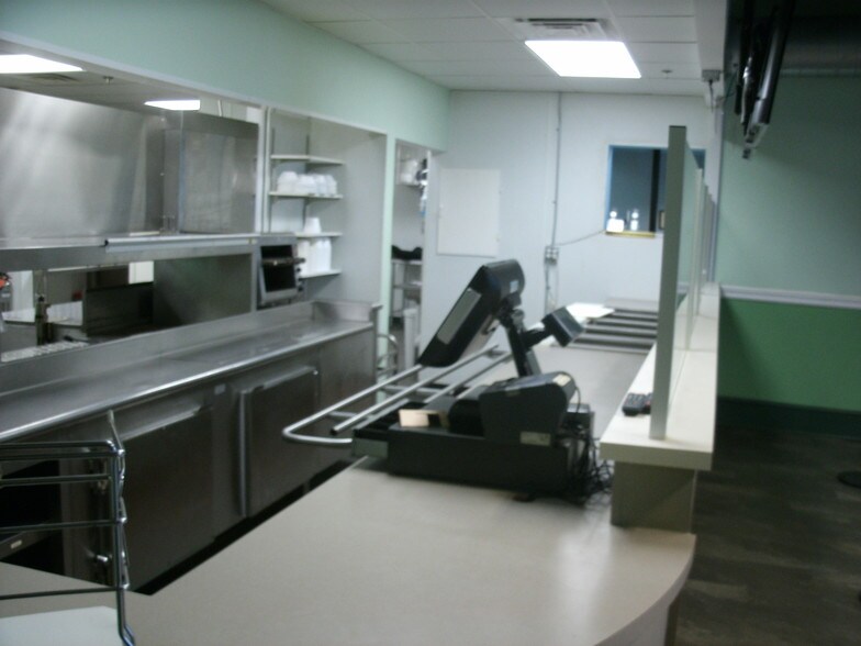 More Photos Of 331 W Forsyth St, Jacksonville Restaurant For Lease
