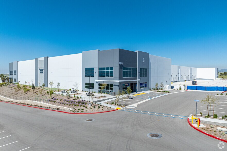 More Photos Of 8841 Sage Way, San Diego Unknown For Lease