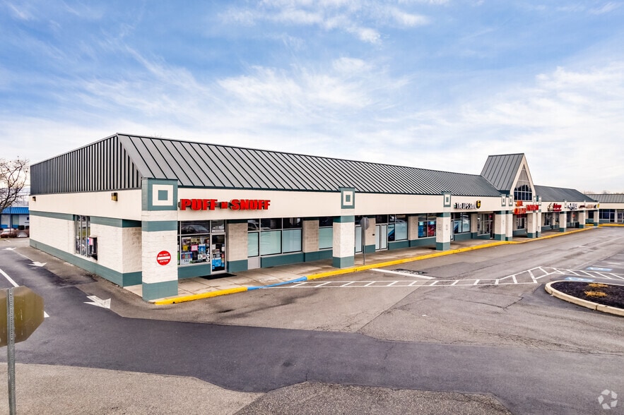 More Photos Of 975 Wayne Ave, Chambersburg Unknown For Lease