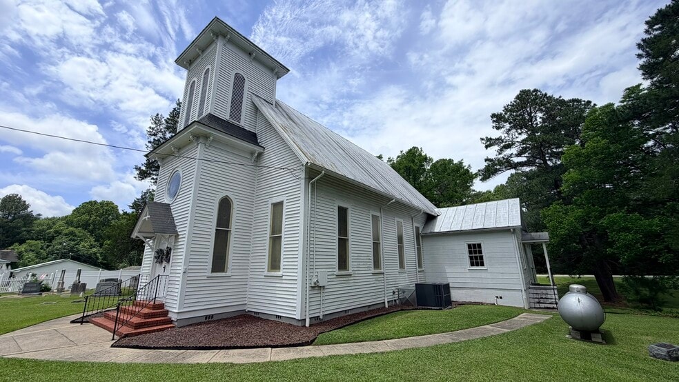 Primary Photo Of 206 Buncombe St, Roper Religious Facility For Sale
