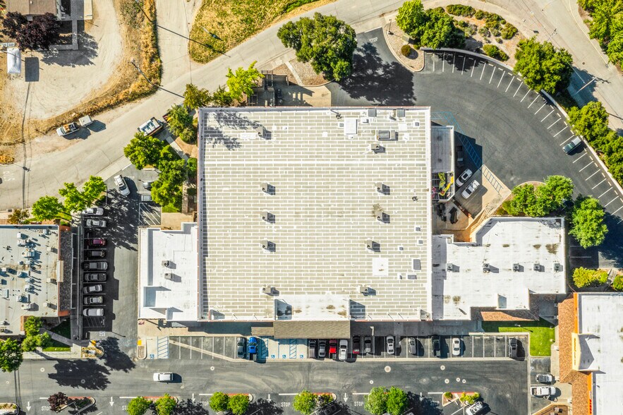 More Photos Of 8665 El Camino Real, Atascadero Health Club For Sale