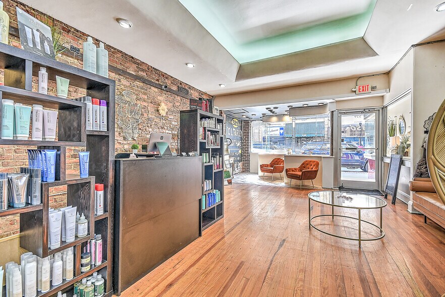 More Photos Of 529 State St, Bristol Storefront Retail Office For Sale