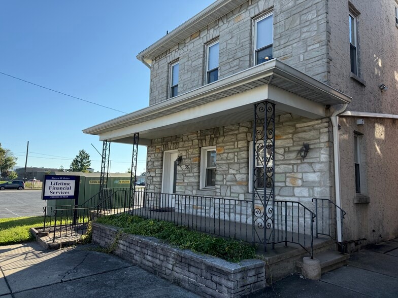 Primary Photo Of 38 E Lancaster Ave, Shillington Office For Lease