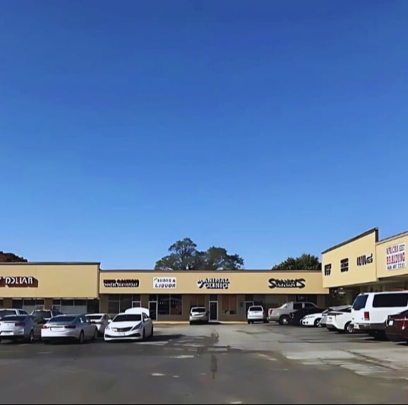 More Photos Of 5210-5252 Blue Ridge Blvd, Raytown Unknown For Lease