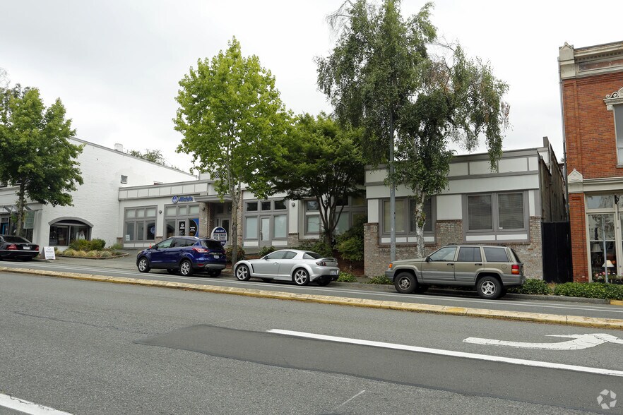 More Photos Of 720 Market St, Kirkland Office For Lease