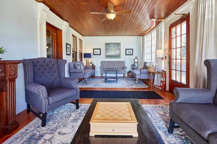 More Photos Of 722 Main St, Bennington Freestanding For Sale