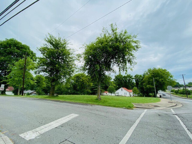 More Photos Of 416 Bledsoe st, Gallatin Land For Sale