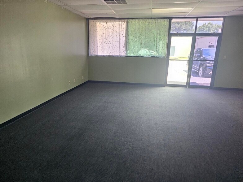 More Photos Of 115 Nowlin Ln, Chattanooga Office For Lease