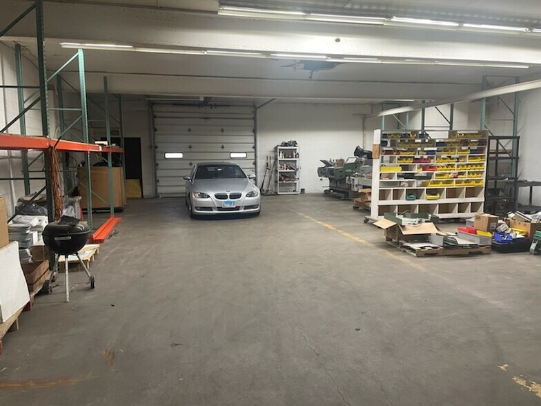 More Photos Of 41W584 US Highway 20, Hampshire Warehouse For Sale