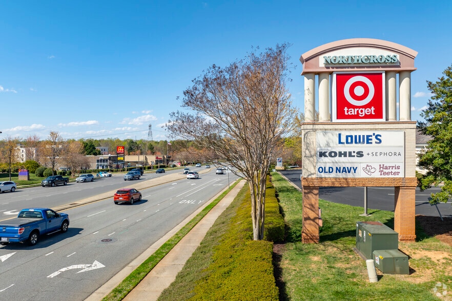 More Photos Of 9645-9759 Sam Furr Rd, Huntersville Unknown For Lease