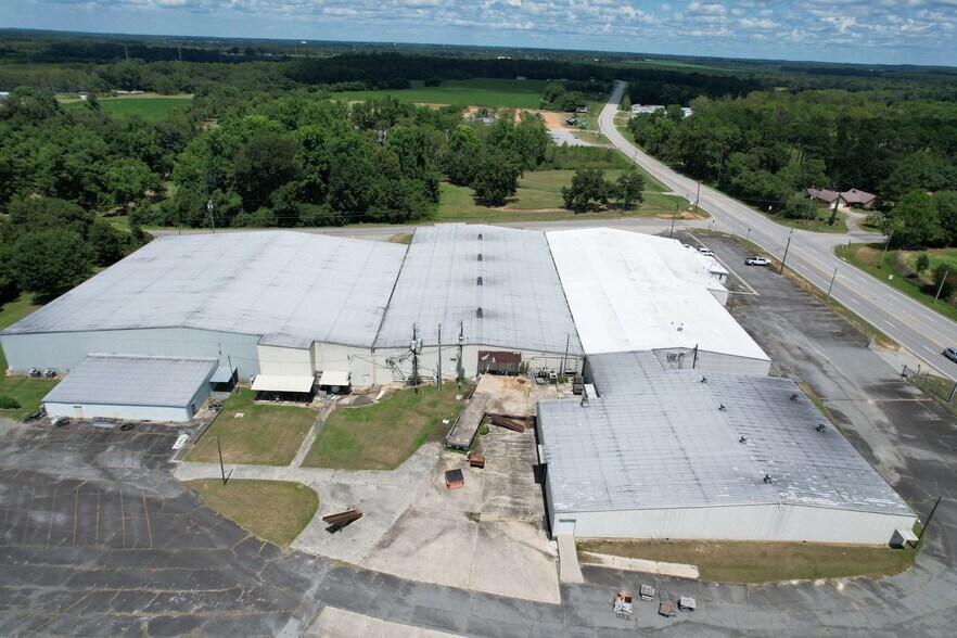 More Photos Of 398 Fitzgerald Hwy, Ocilla Warehouse For Sale