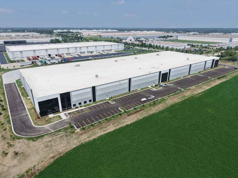More Photos Of 2800 Ellis Rd, Joliet Distribution For Lease