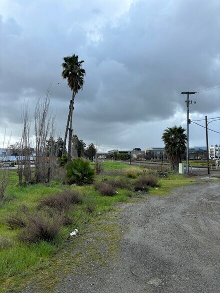 More Photos Of 0 Railroad Ave, Milpitas Land For Sale