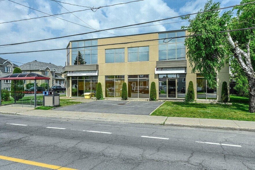 More Photos Of 5687 Av Auteuil, Brossard Office For Lease