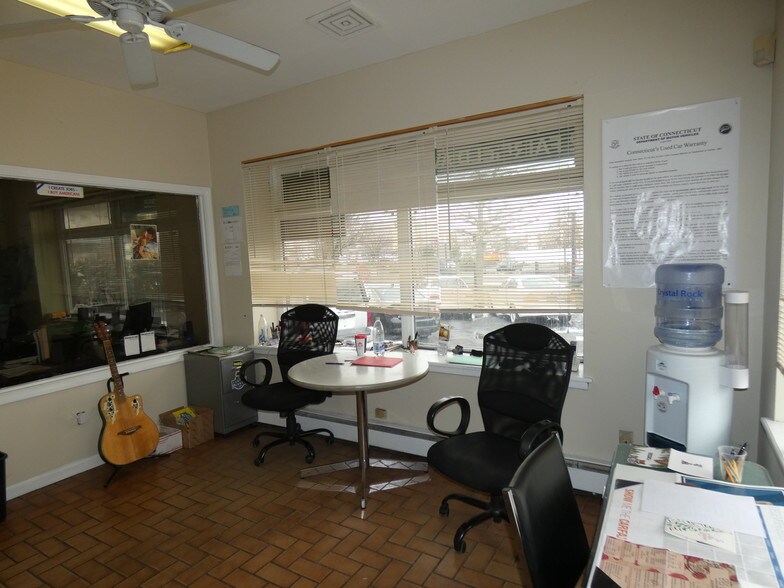More Photos Of 2178 Fairfield Ave, Bridgeport Auto Dealership For Sale
