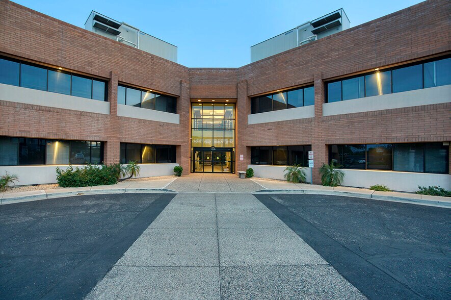 More Photos Of 14506 W Granite Valley Dr, Sun City West Medical For Lease