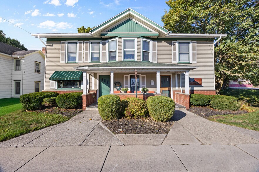 Primary Photo Of 234 North St, Caledonia General Retail For Sale