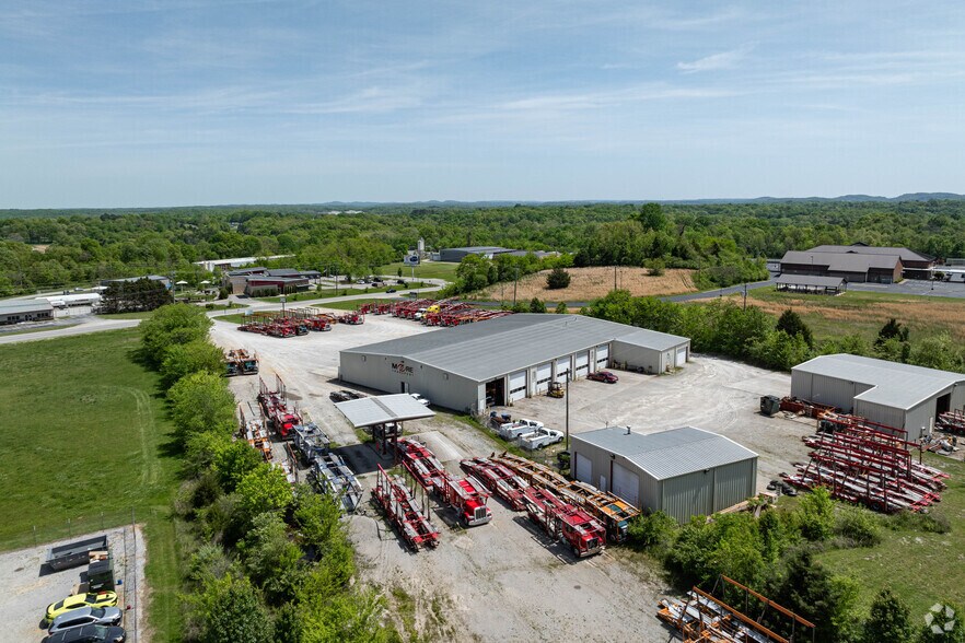 More Photos Of 1760 Tom J Hitch Pky, Columbia Warehouse For Lease