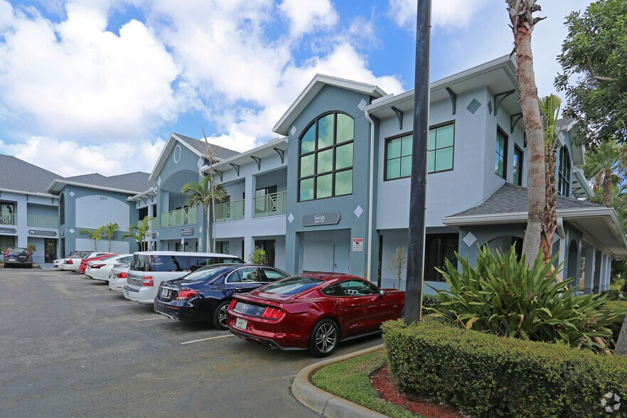More Photos Of 250 Central Blvd, Jupiter Office For Lease