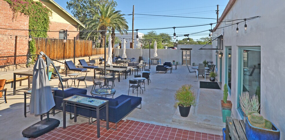 More Photos Of 319 W Simpson St, Tucson Loft Creative Space For Sale